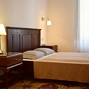  Appartamento In Historical Building With Free Private Parking Ungheria