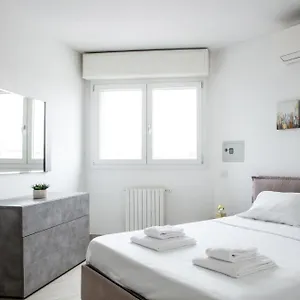  Appartamento Dehomes - Porta Genova Luxury Italia
