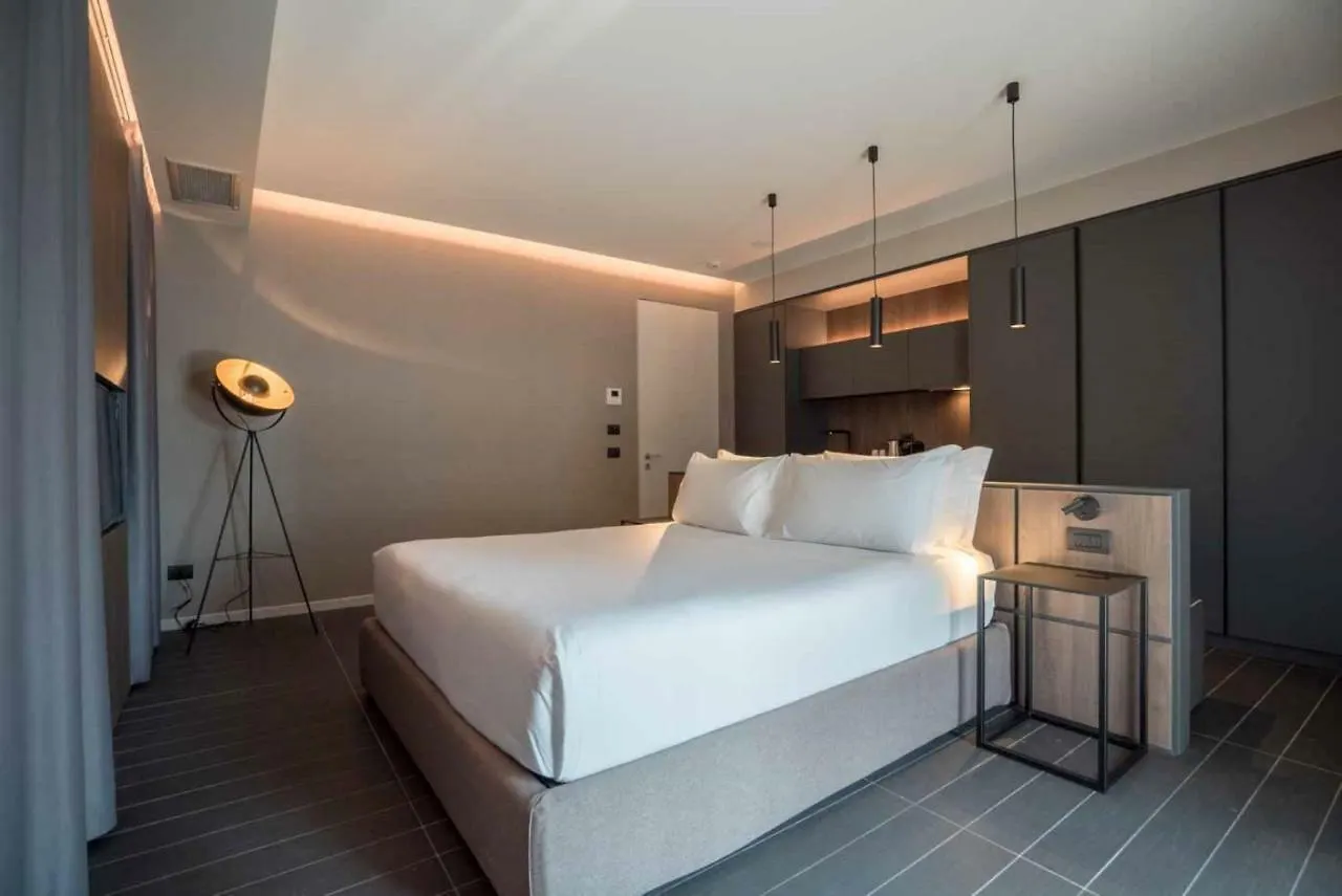 Be Mate Via Tivoli Apartment Milan 0*,  Italy